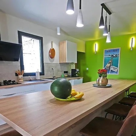 Mazet Solaris Feriehus *